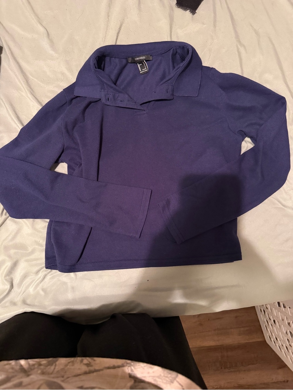 Forever 21 Men's V-Neck Sweater - Navy Blue